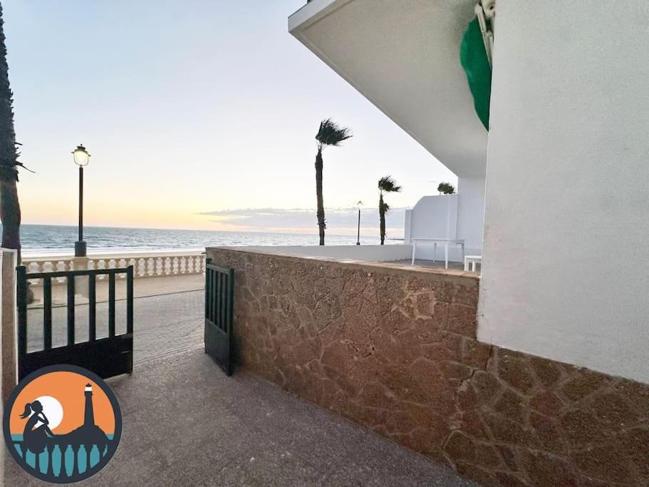 Cala Marielo By Bossh! Apartments Чипиона Екстериор снимка